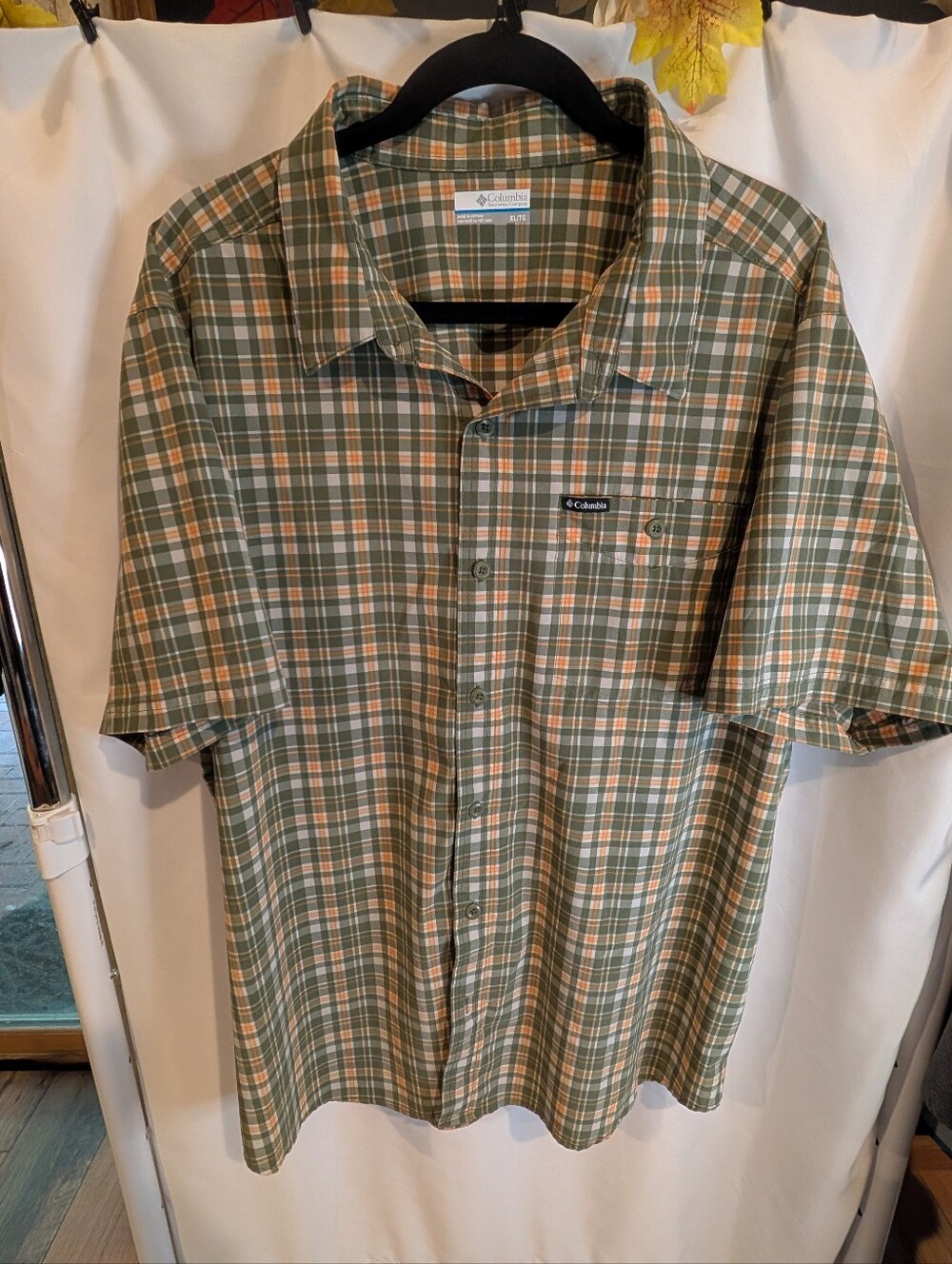 Columbia Men's Green, Cream, And Orange Plaid Short-Sleeve Button-Down Shirt